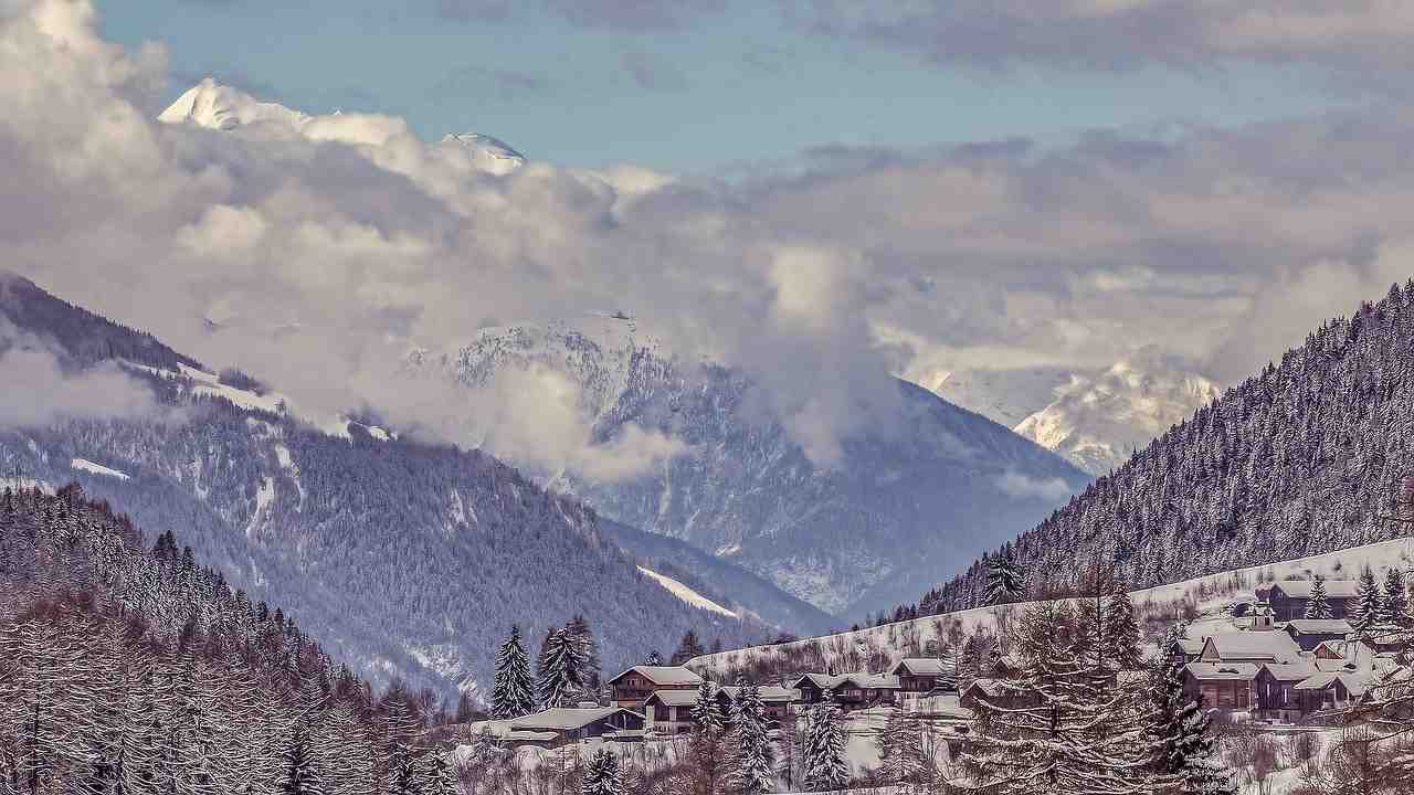 montagnes, la neige, suisse
